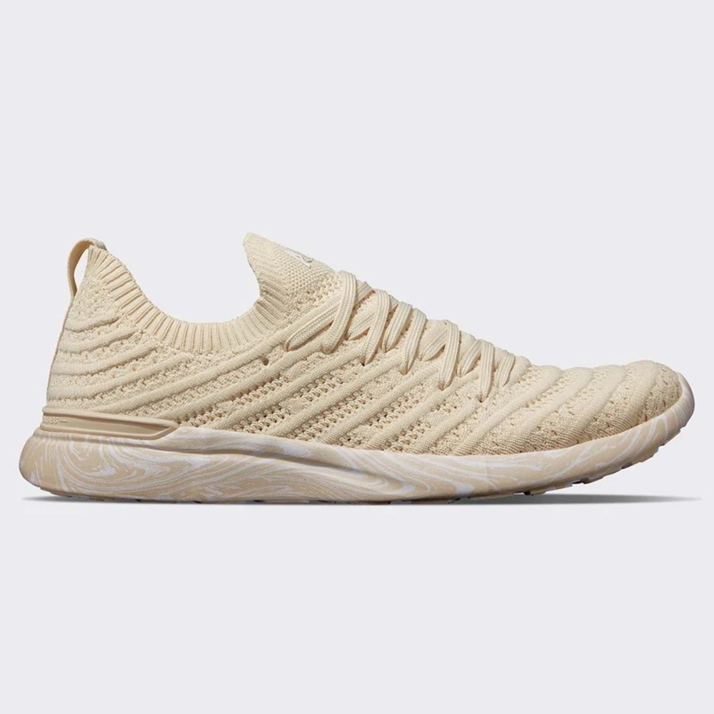 APL techloom wave shoes